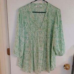 Rose & Olive  Green Floral Women's Blouse, Size 1X